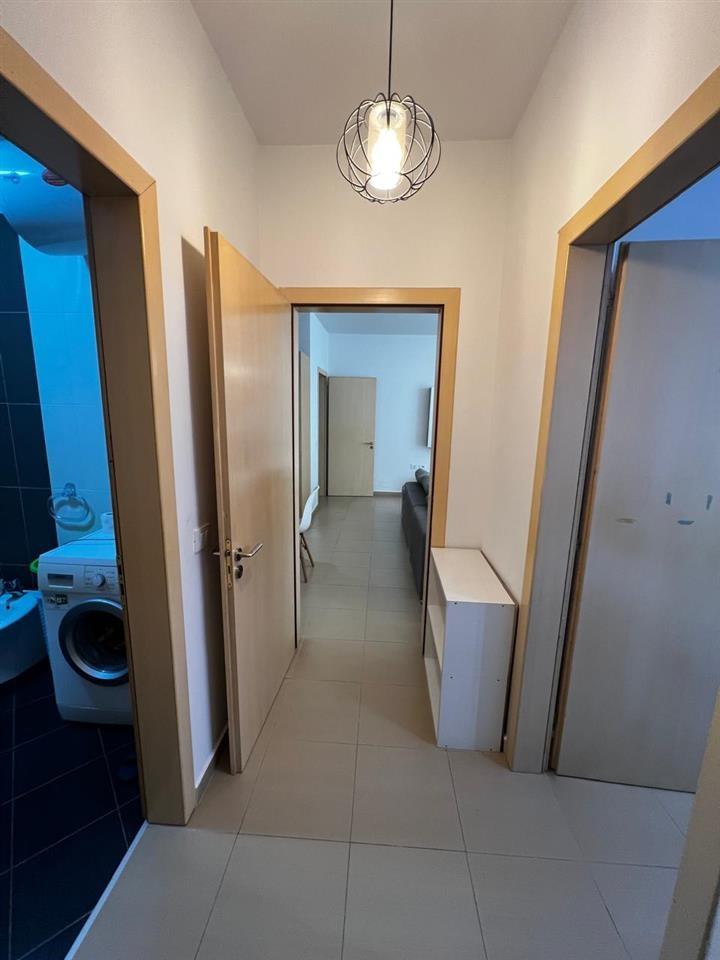 Jepet me Qira 2+1+2+Parking