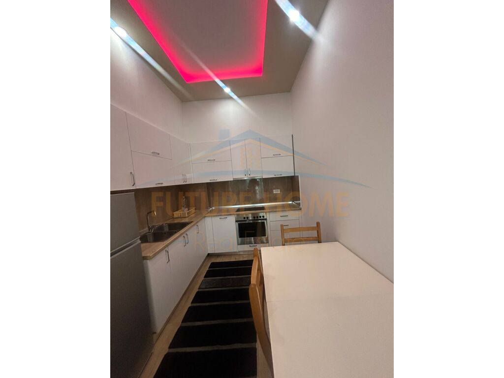 Qera, Apartament 2+1+2, Liqeni i Thate, Tiranë.