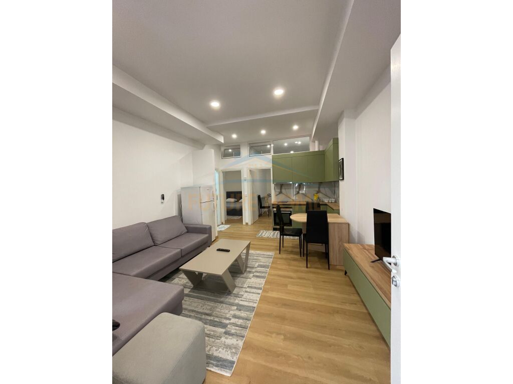 Qera, Apartament 2+1, Kopshti Botanik , Tiranë.