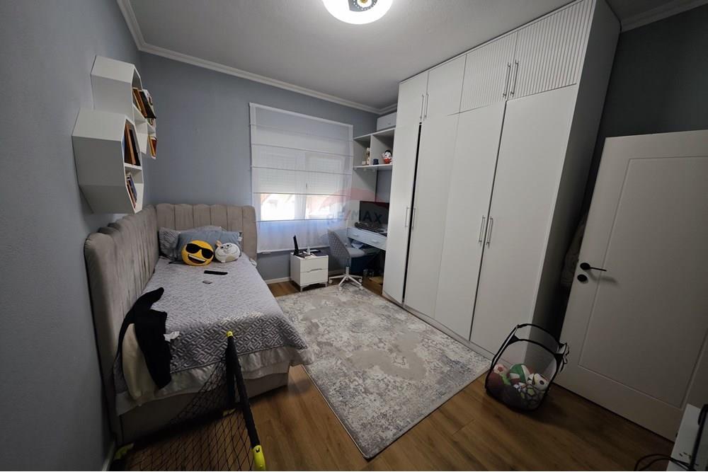 Shitet Apartament 2+1+2+2 Ballkone