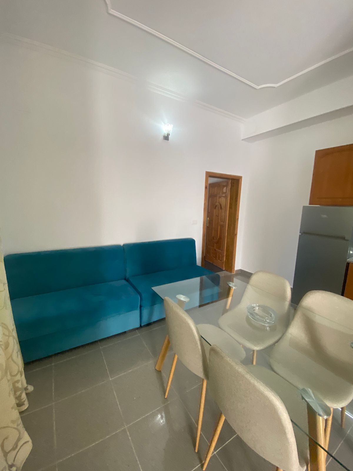 Jepet me qira apartament 2+1