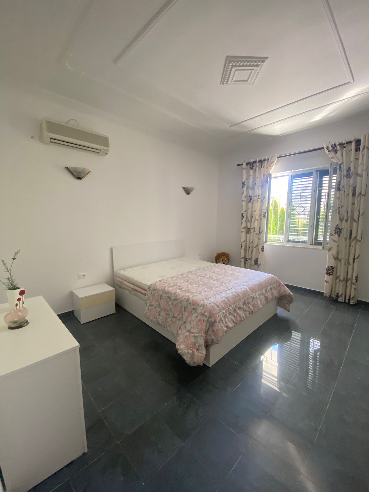 Jepet me qira apartament 2+1