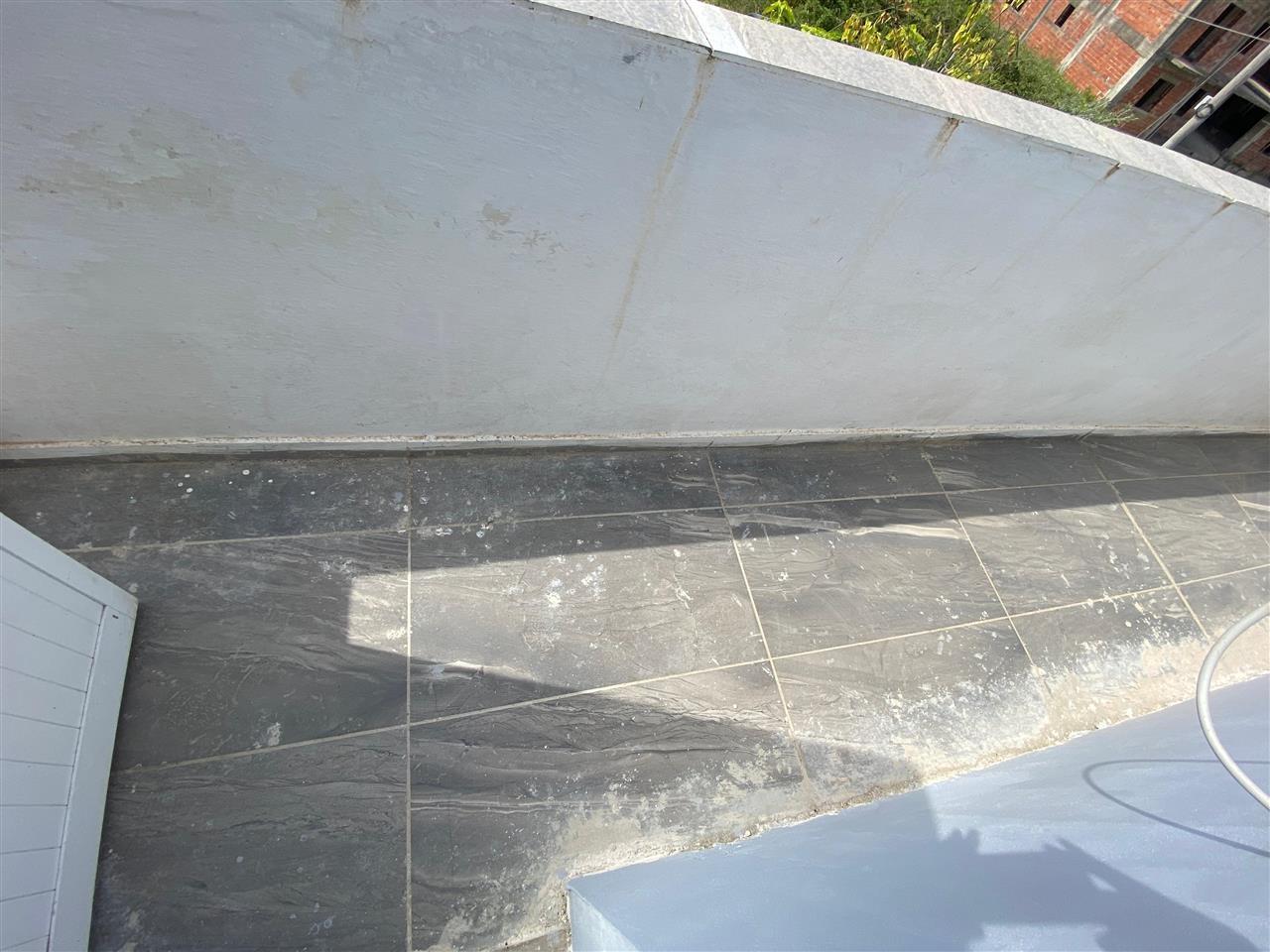 JEPET ME QERA 2+1 KATI I DYTE I NJE SHTEPIE PRIVATE NE ISH K