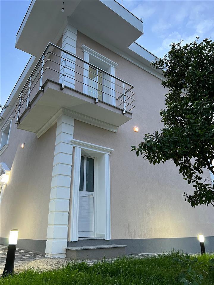 SHITET VILE 2 KATESHE NE PASKUQAN TIRANE!