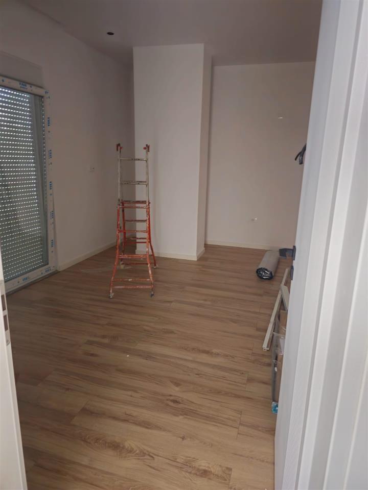 SHITET APARTAMENT 2+1+2 GOLEM PORTO KAVALJA!