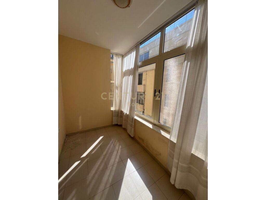Apartament 1+1 Për Shitje në Shkëmbi I Kavajës, Durrës!