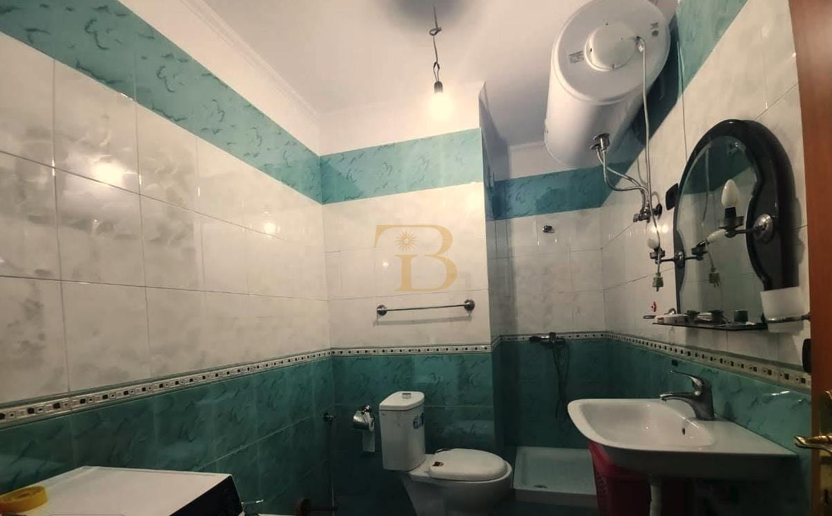 Apartament 3+1+2 me qera, Rruga e Kavajës