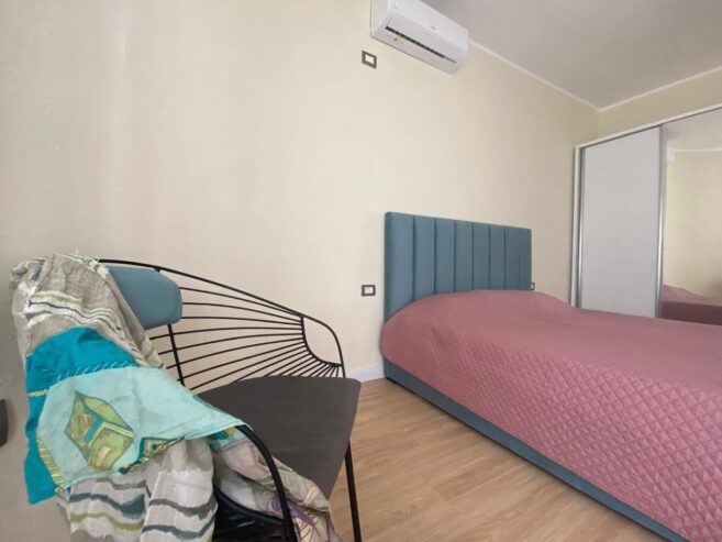 Shitet apartament 1+1| Plazh