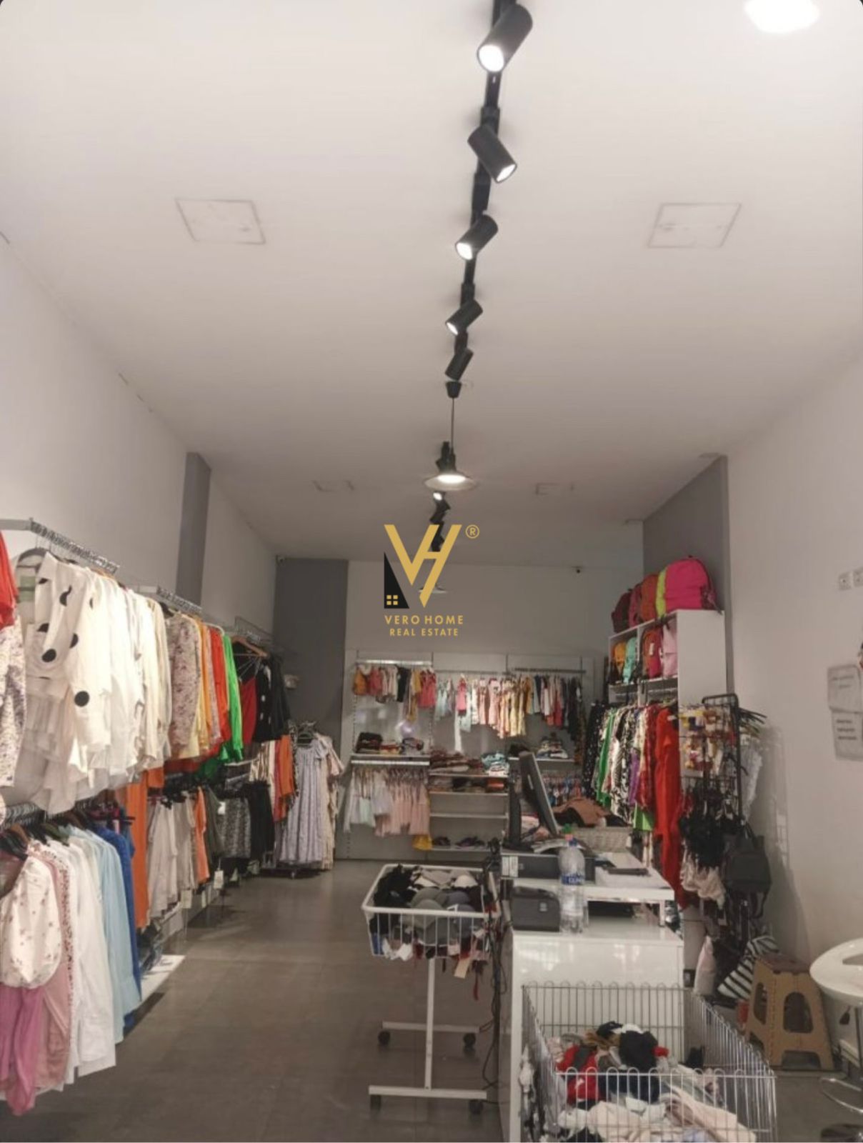 DYQAN 55 M2 ME QERA NE MISTO MAME 80.000 LEKE