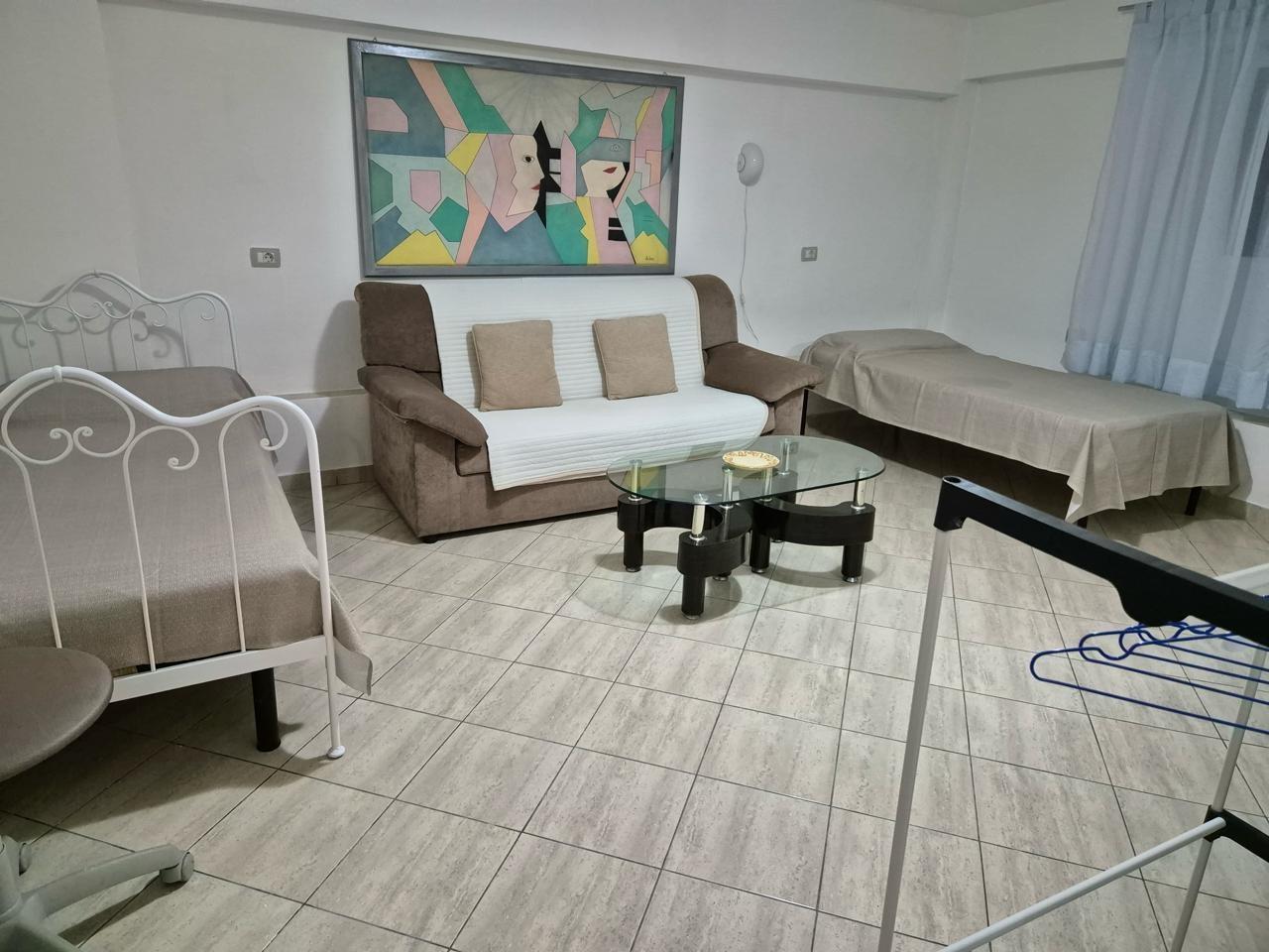 Apartament me qira disa hapa larg Qendrës Vlorës