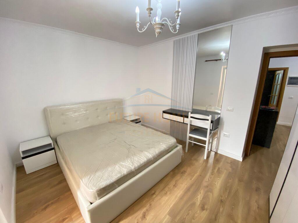 Qera, Apartament 3+1, Bulevardi Zogu I, Tirane