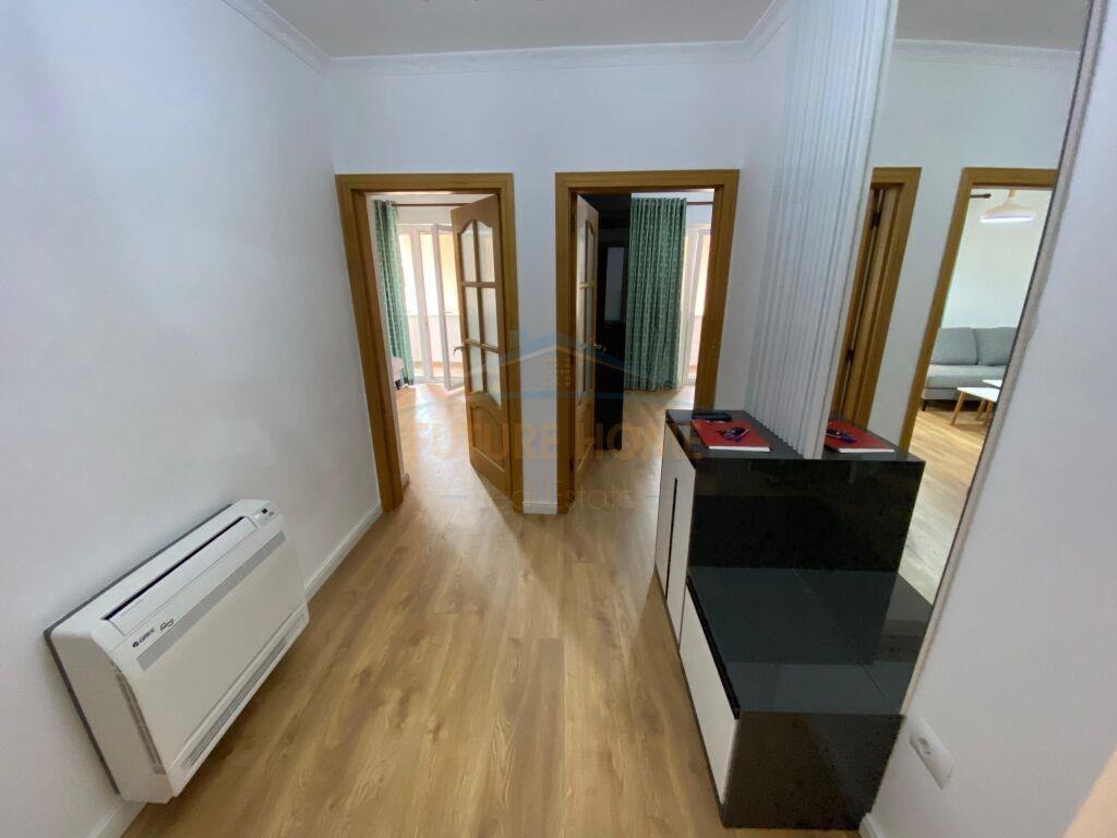 Qera, Apartament 3+1, Bulevardi Zogu I, Tirane