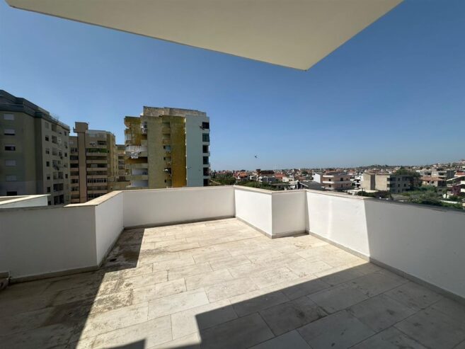 Apartament 1+1 per Shitje-Iliria Plazh