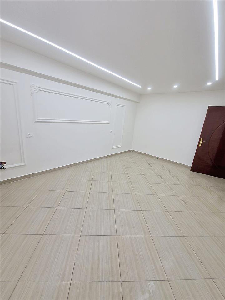 Kavaje,superapartament 2+1,shetitorja “Josif Budo”