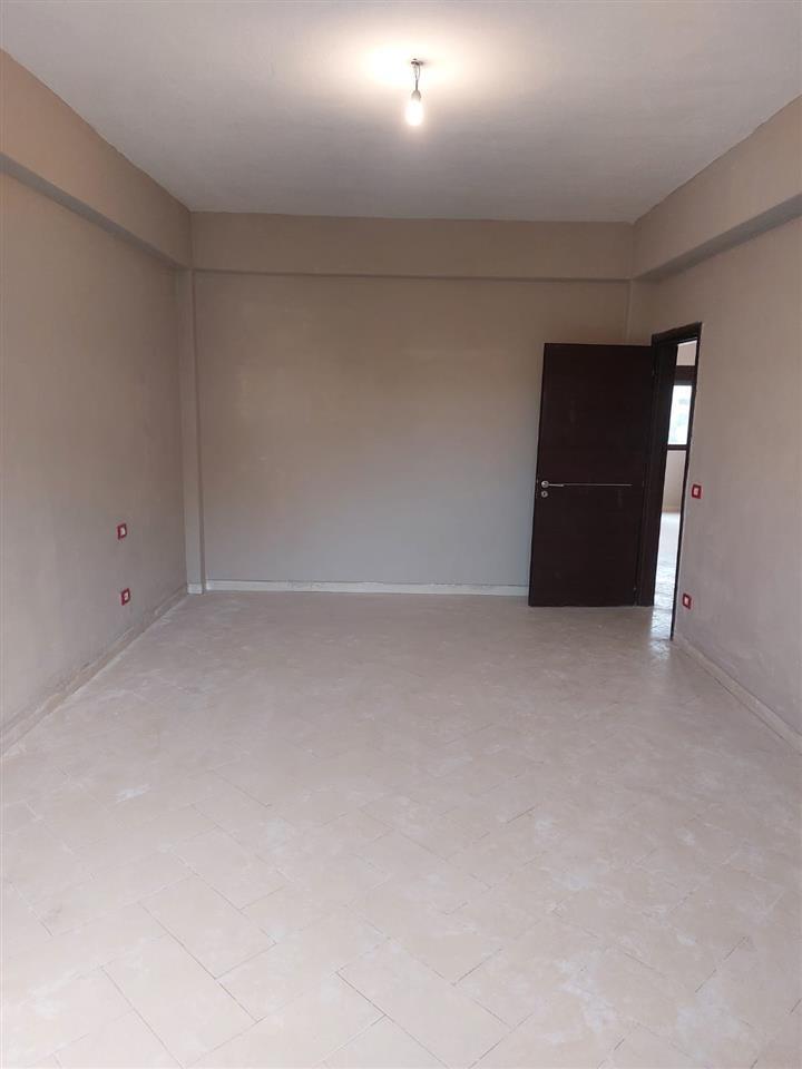SHITET APARTAMENT 3+1 NE DURRES