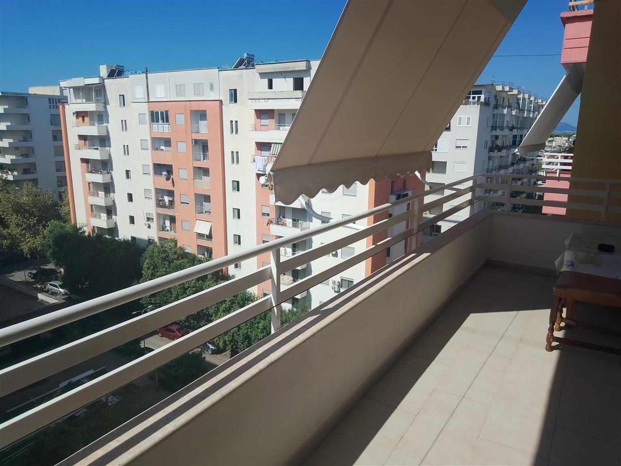 Jepet shtëpi me qera mujore.Rruga e Cipajve.