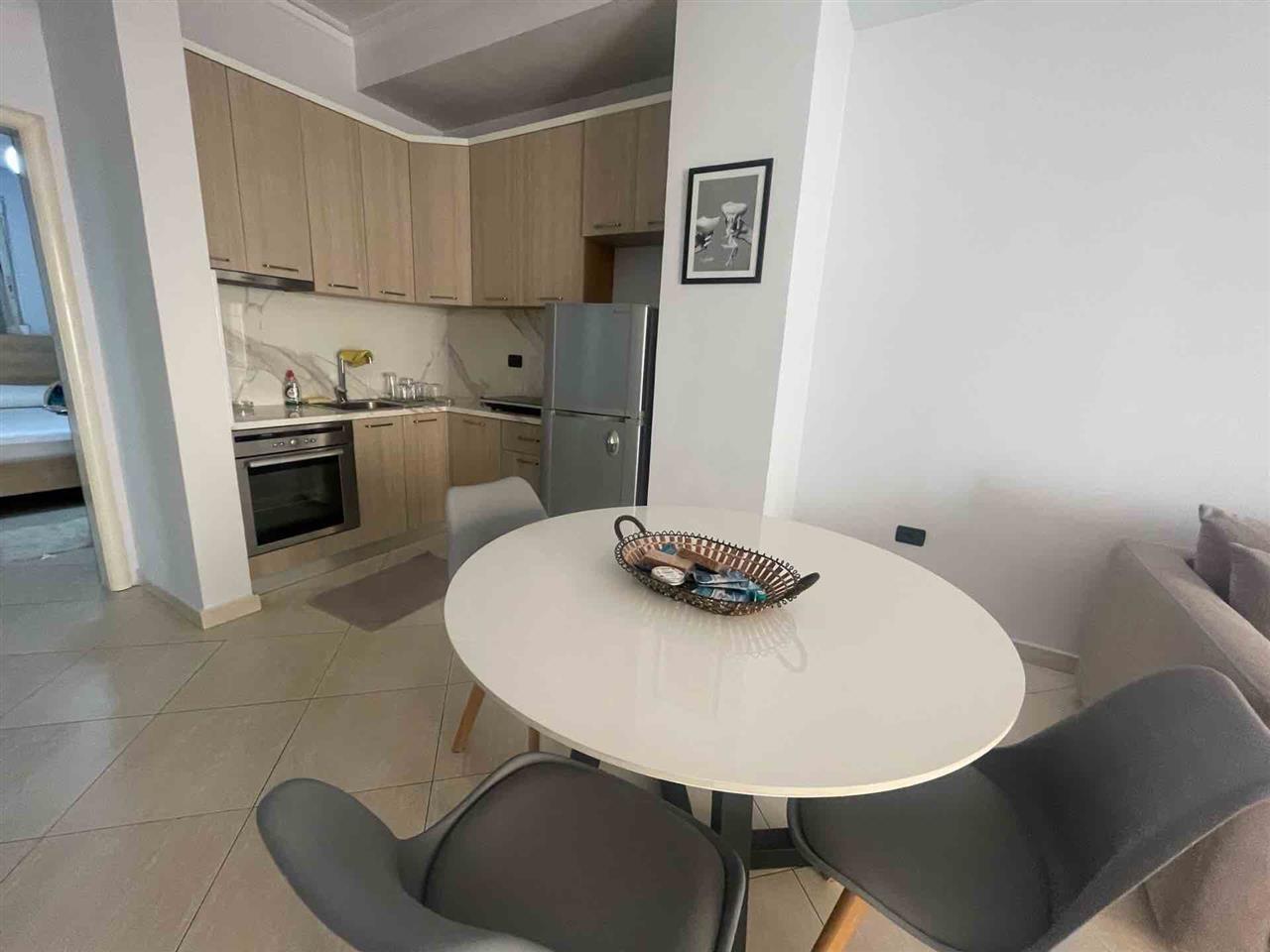 Apartament 2+1 me qera afatgjate! Detyrimet e perfshira