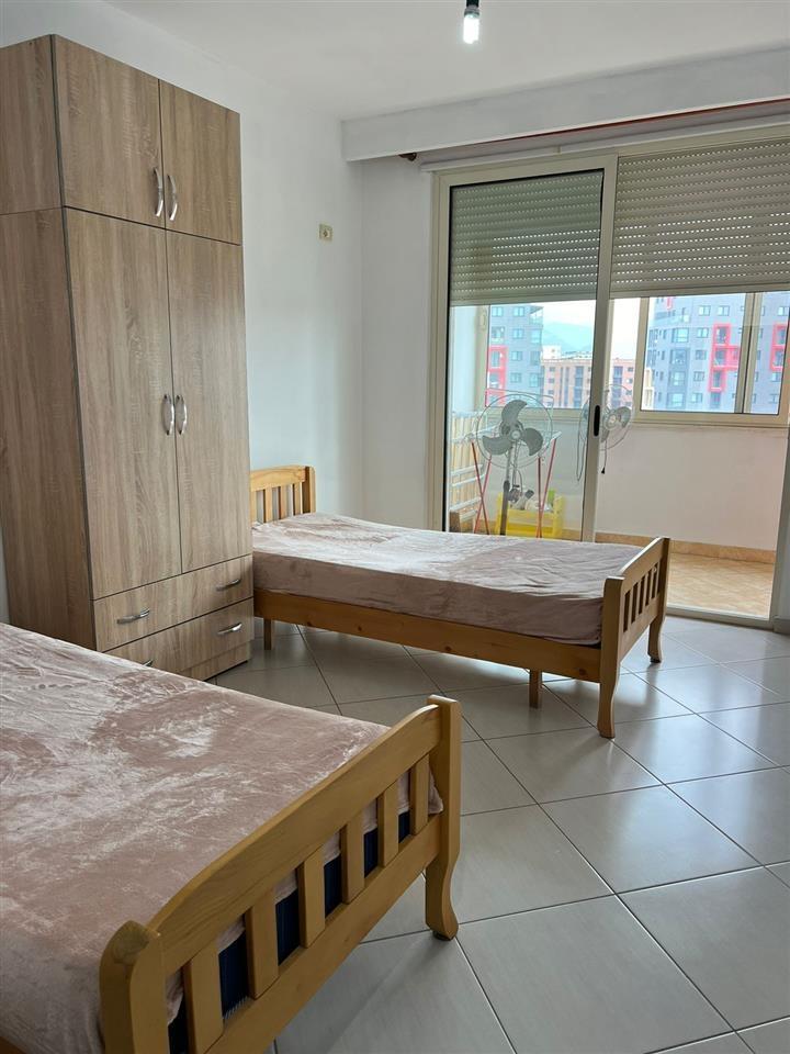 Jepet me qera apartament 2+1+2 ne Astir