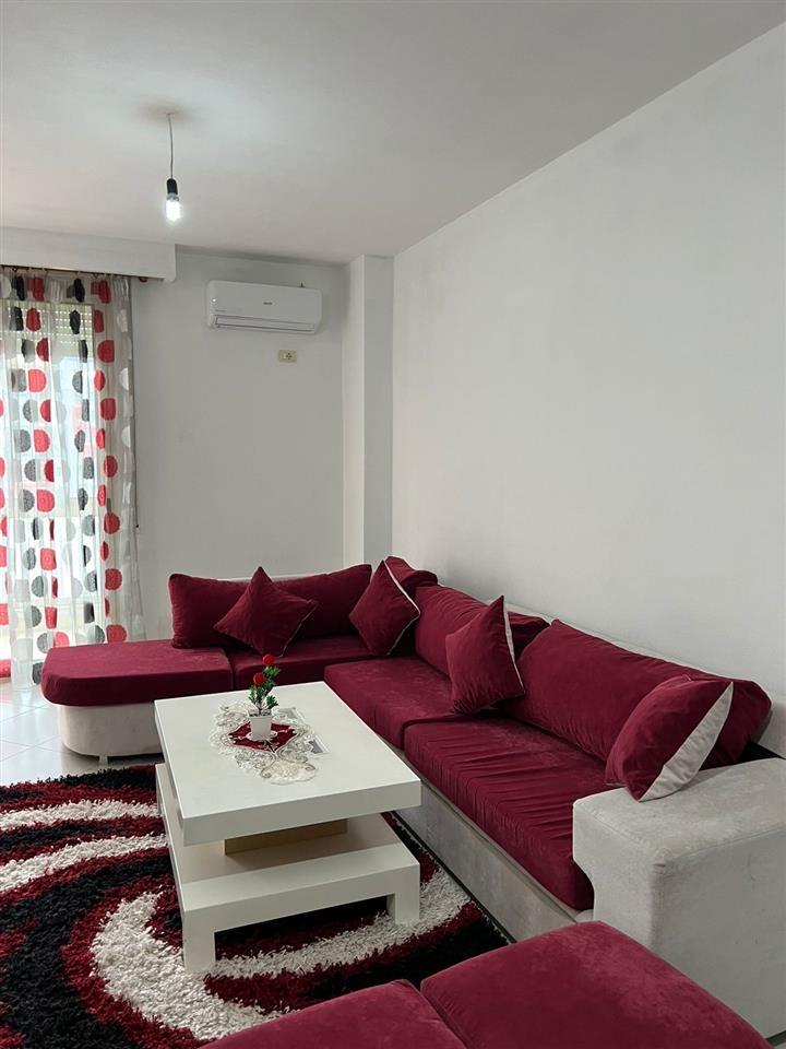 Jepet me qera apartament 2+1+2 ne Astir