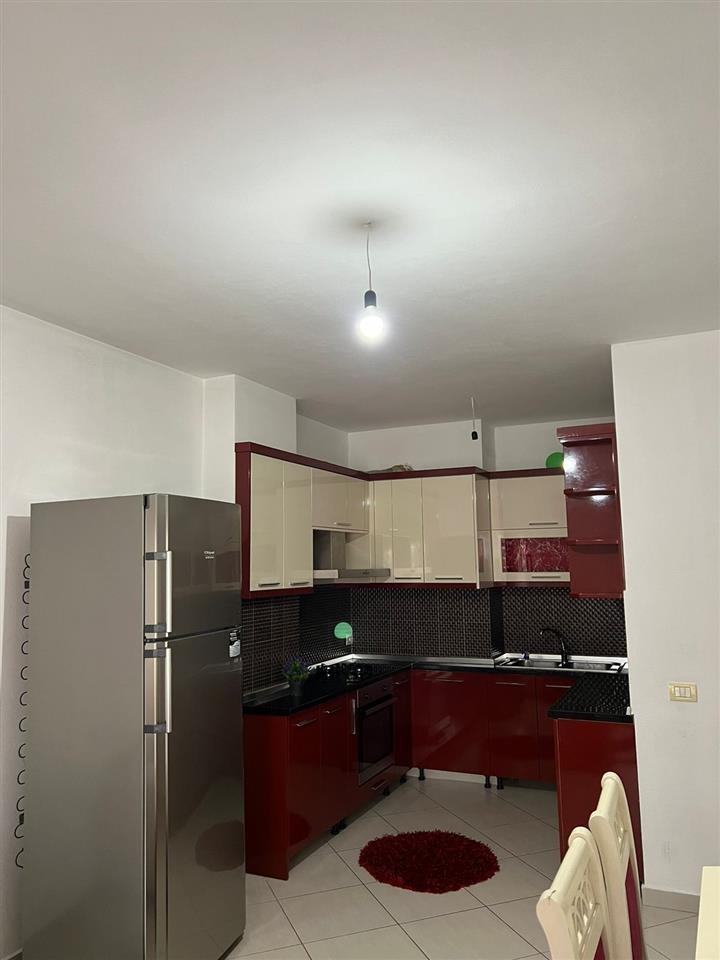 Jepet me qera apartament 2+1+2 ne Astir