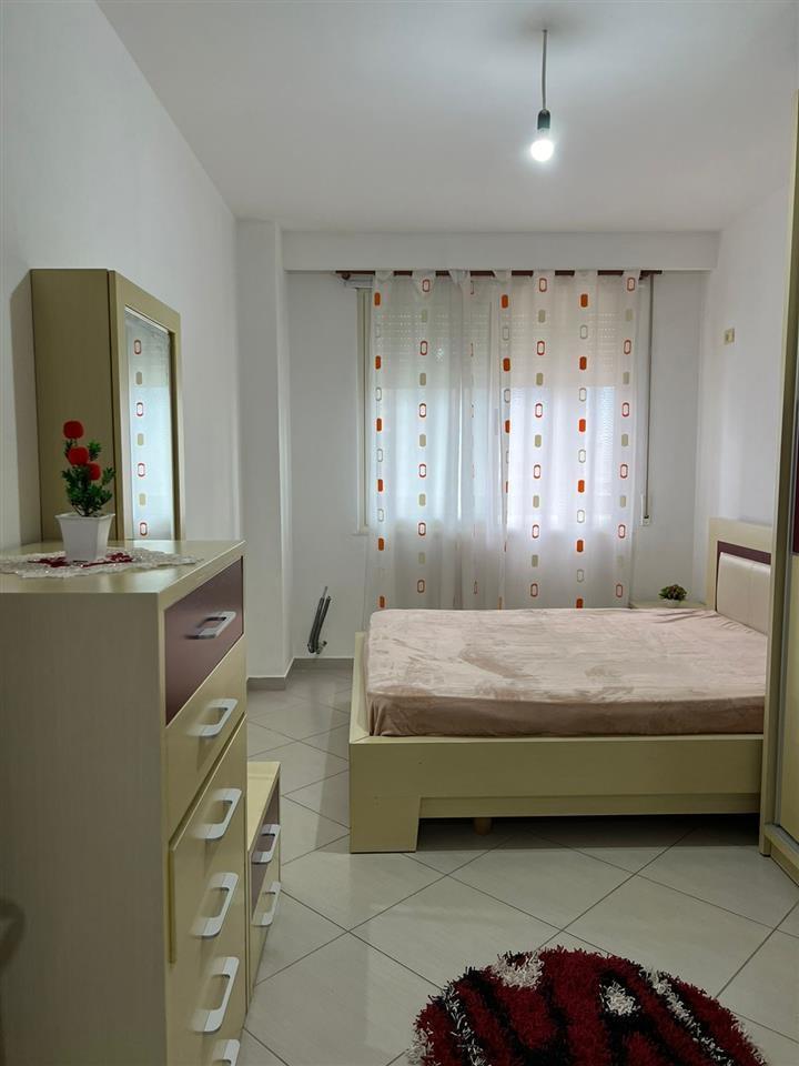 Jepet me qera apartament 2+1+2 ne Astir