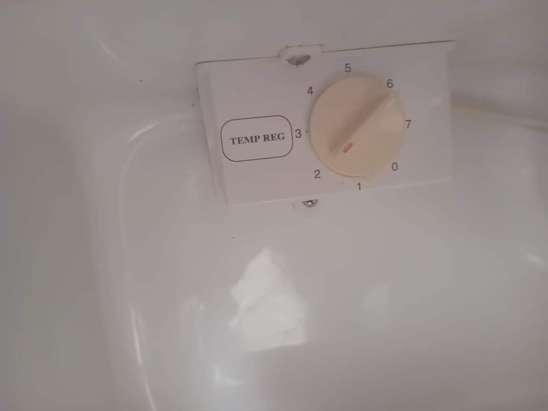 Shitet: Mini frigorifer “ESKIMO”