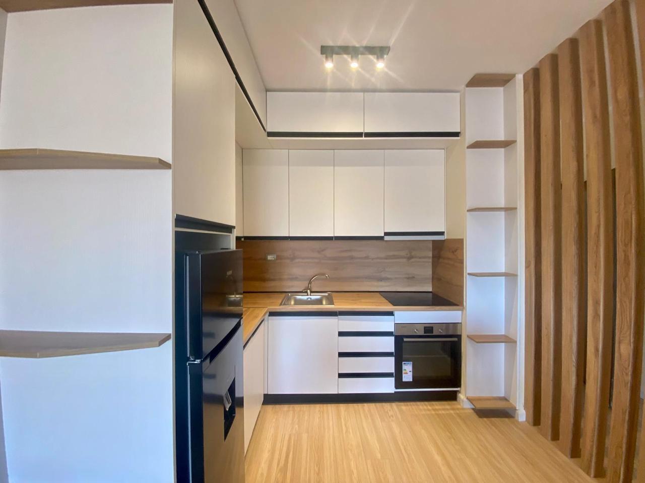 SHITET APARTAMENT 1+1 NE PLAZH