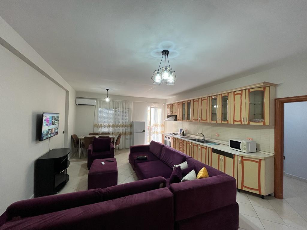 Qira, Apartament 1+1,Pallati Sportit,Durres!