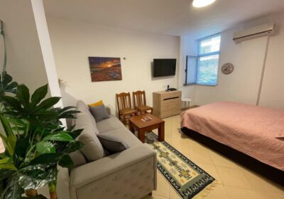 Garsoniere per shitje prane hotel “Epidamn”