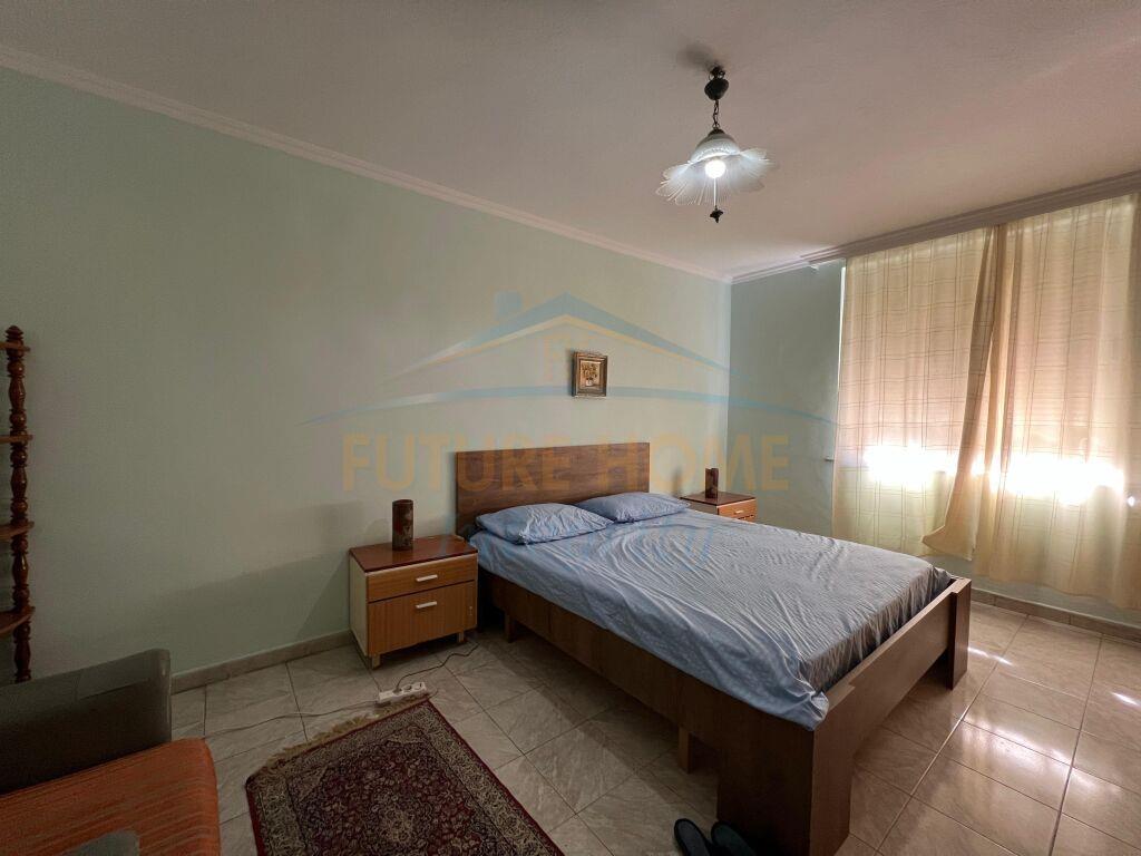 Qera, Apartament 2+1, Pazari i Ri, Tiranë.