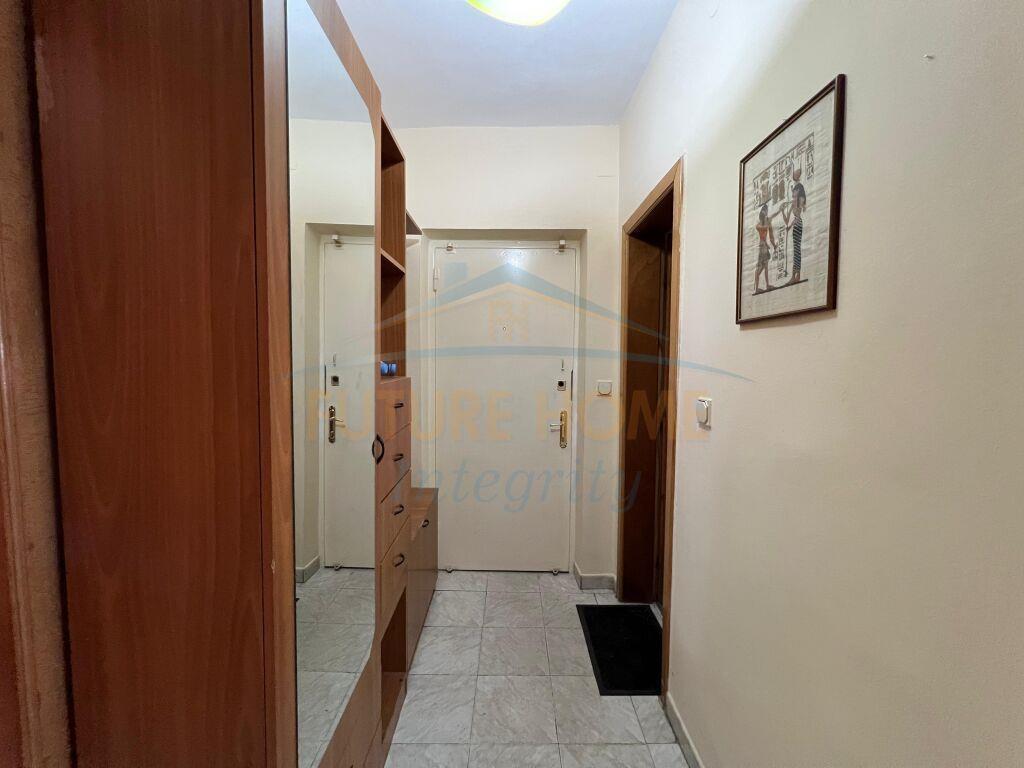 Qera, Apartament 2+1, Pazari i Ri, Tiranë.