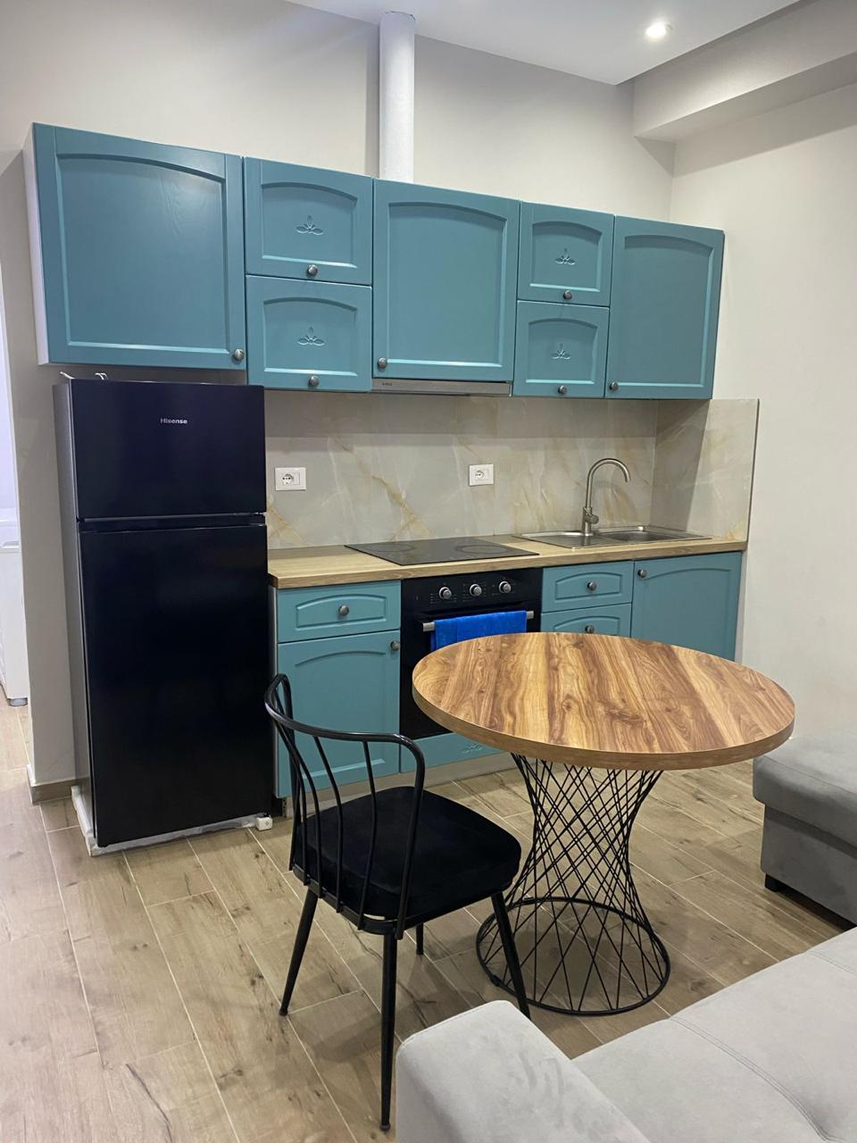 Jepet me qera apartament 1+1