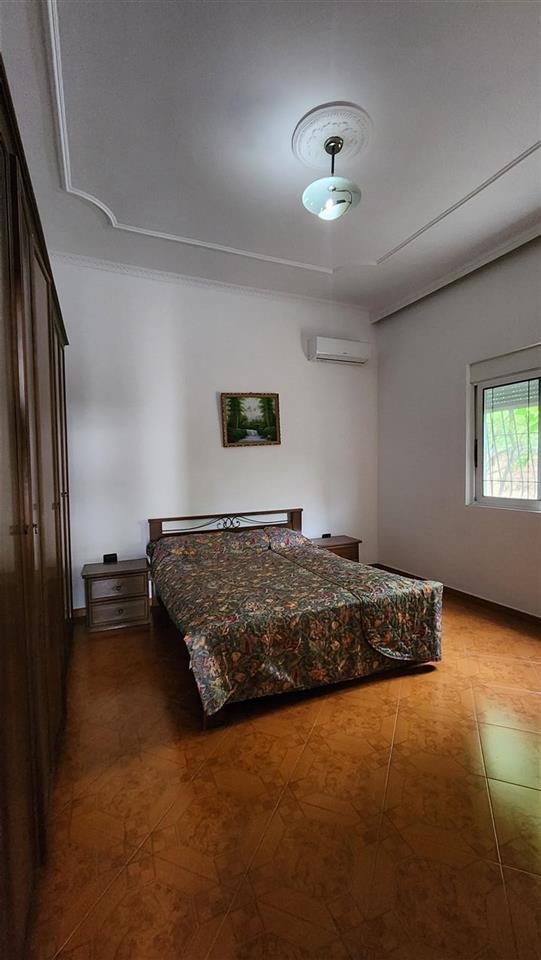 Shtepi private me qera