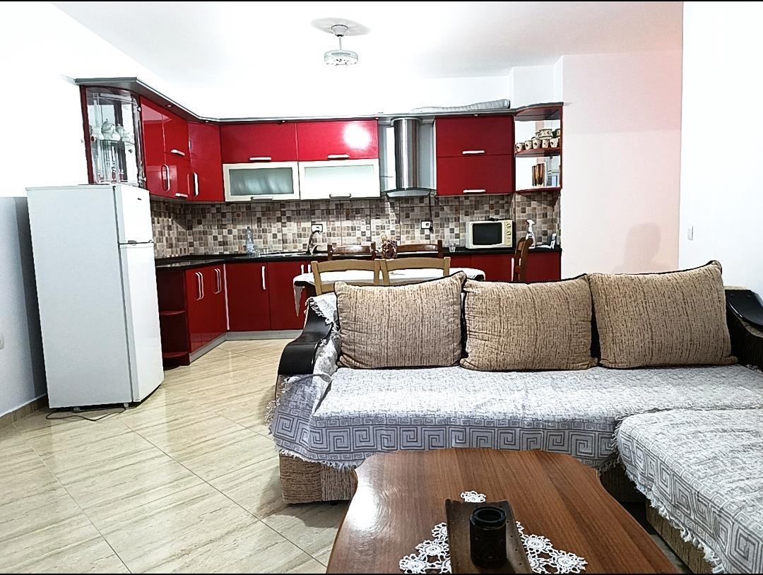Apartament me qera Vlore