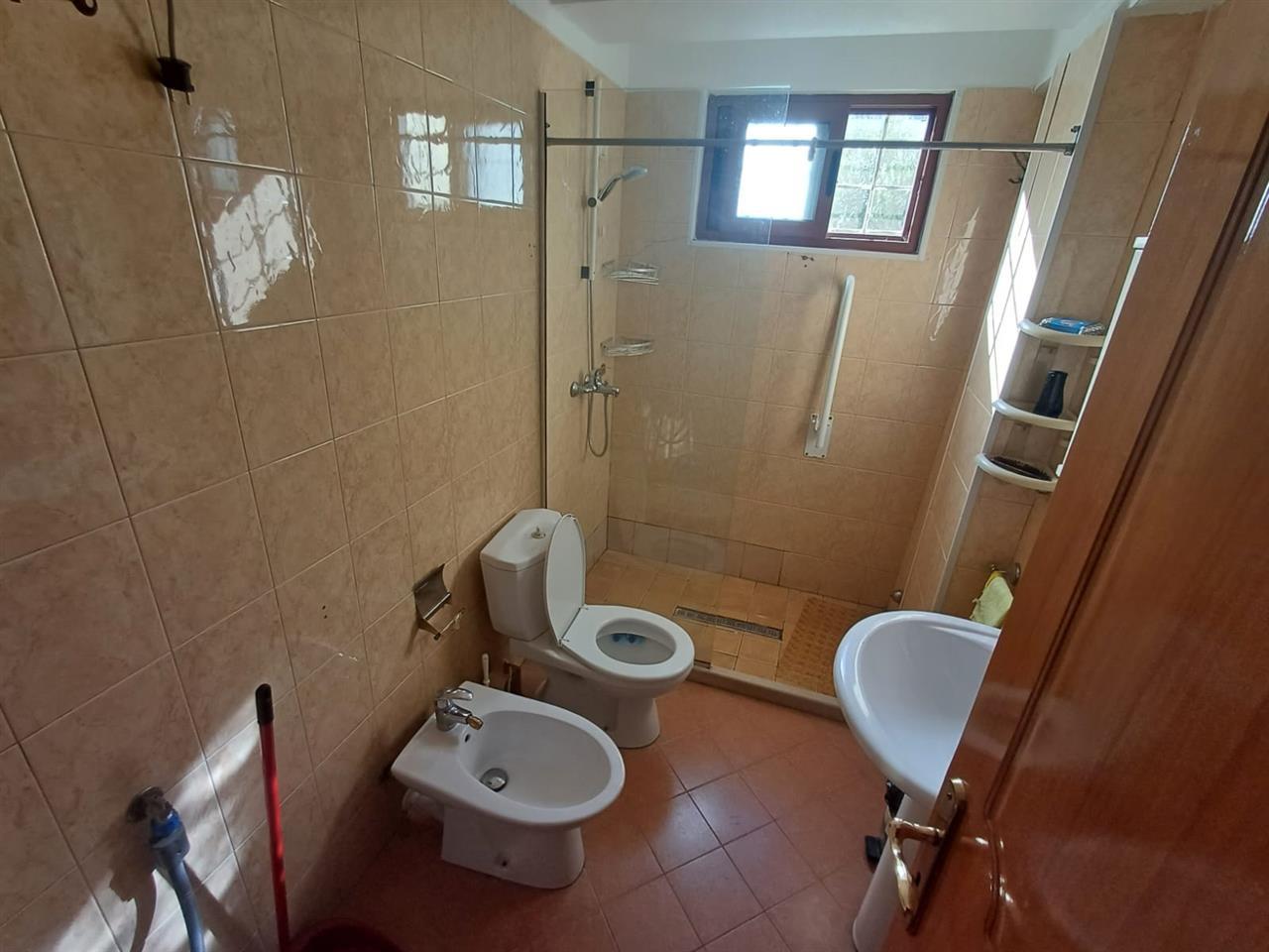 Qira, Apartament 2+1 Markata, Durres