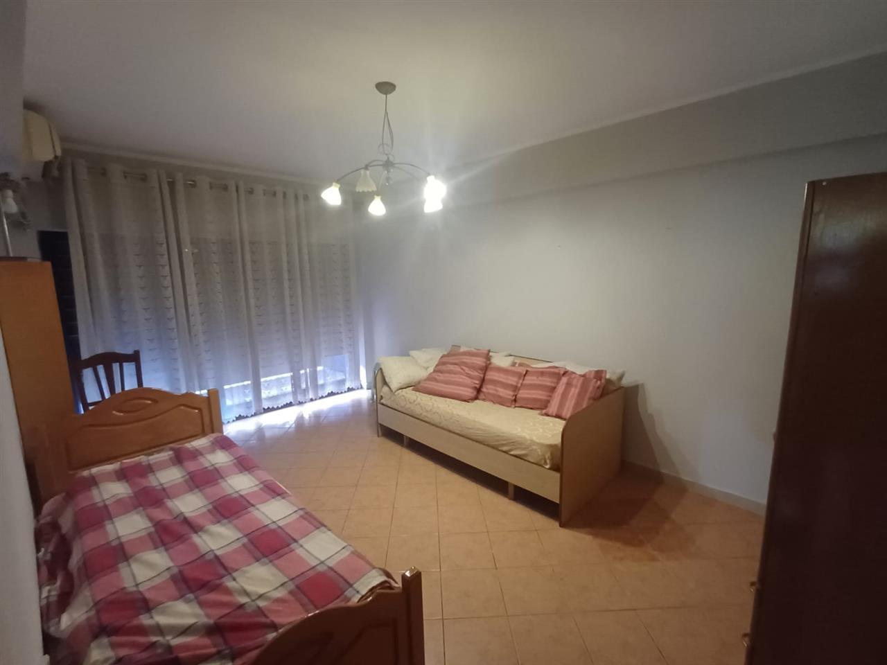 Qira, Apartament 2+1 Markata, Durres