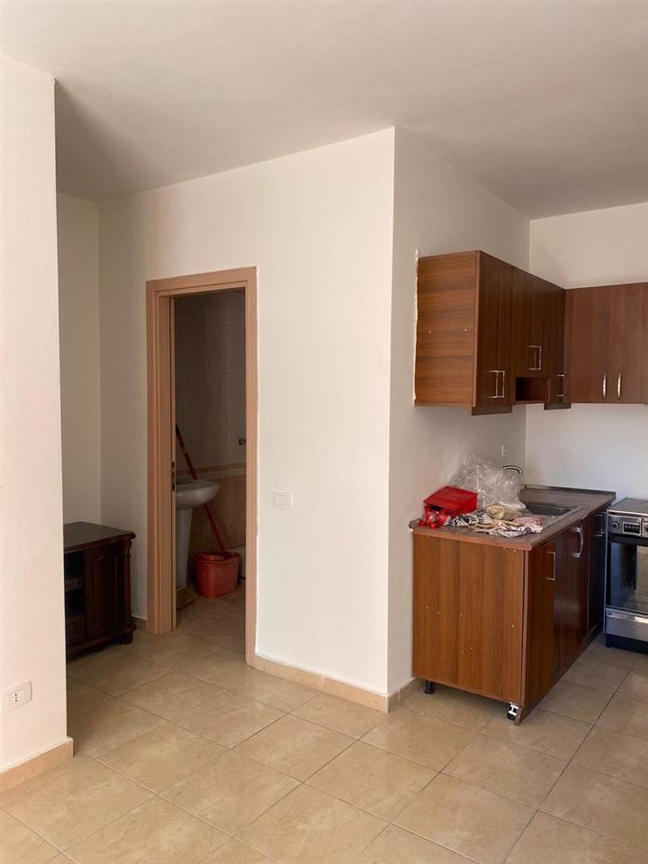 Shitet apartament| Rotondo| Plepa