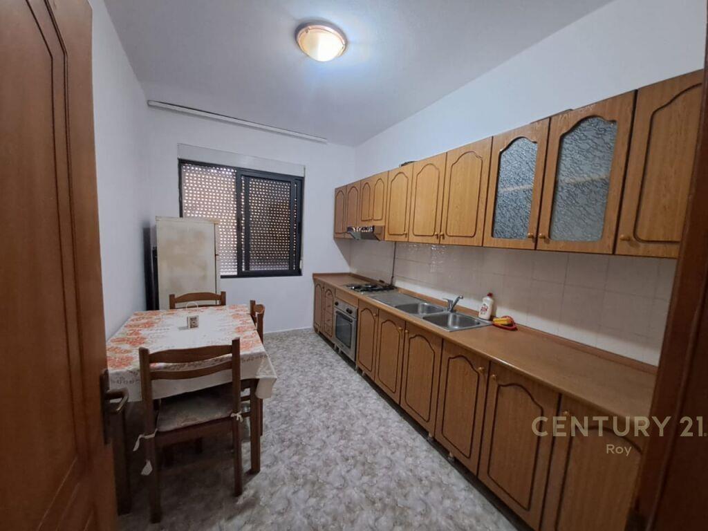 Apartament 1+1 për Qira në Gjykata, Durrës – 300€ | 68 m²