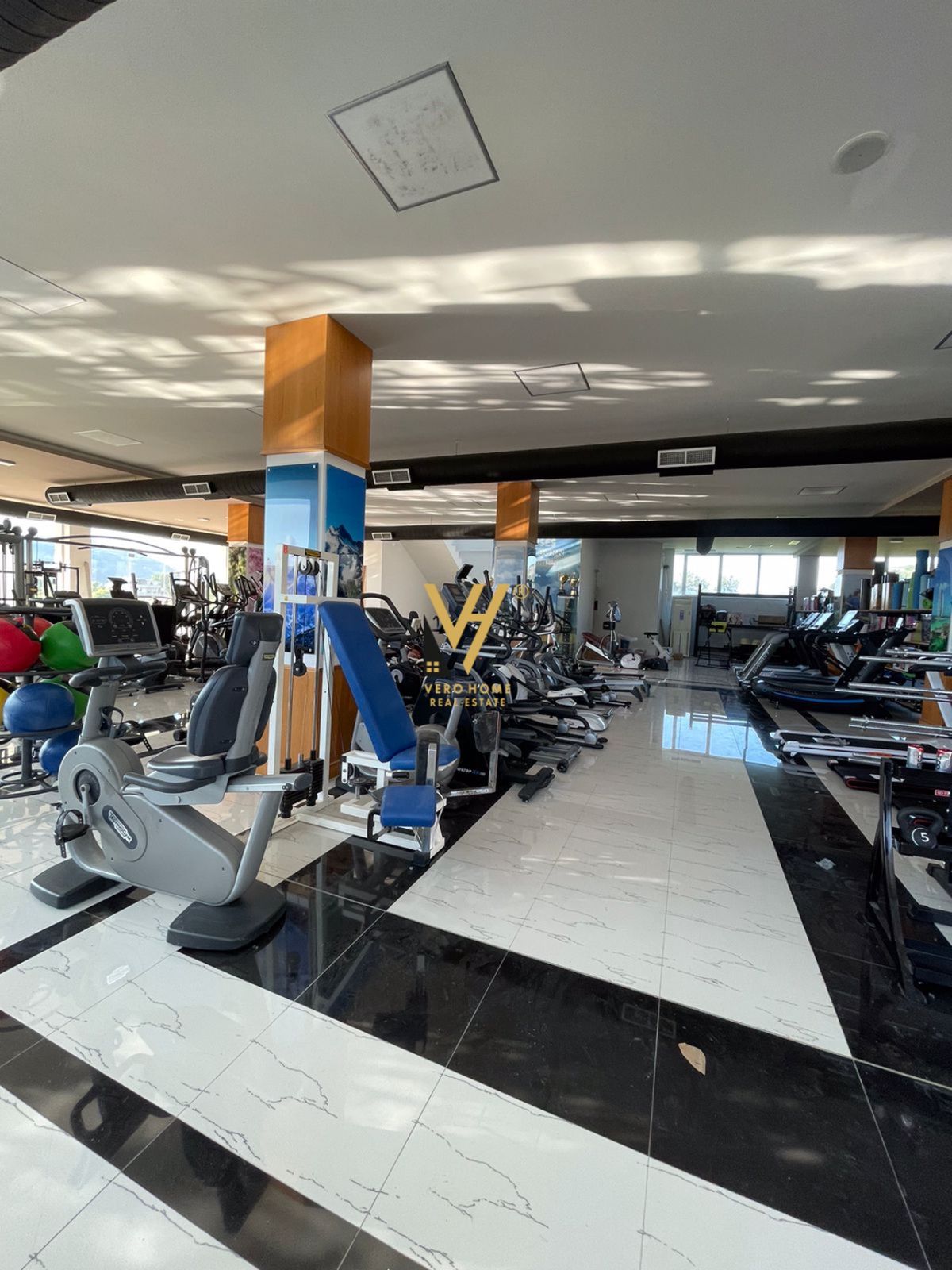 AMBIENT NE PEZE 1.000.000 EURO