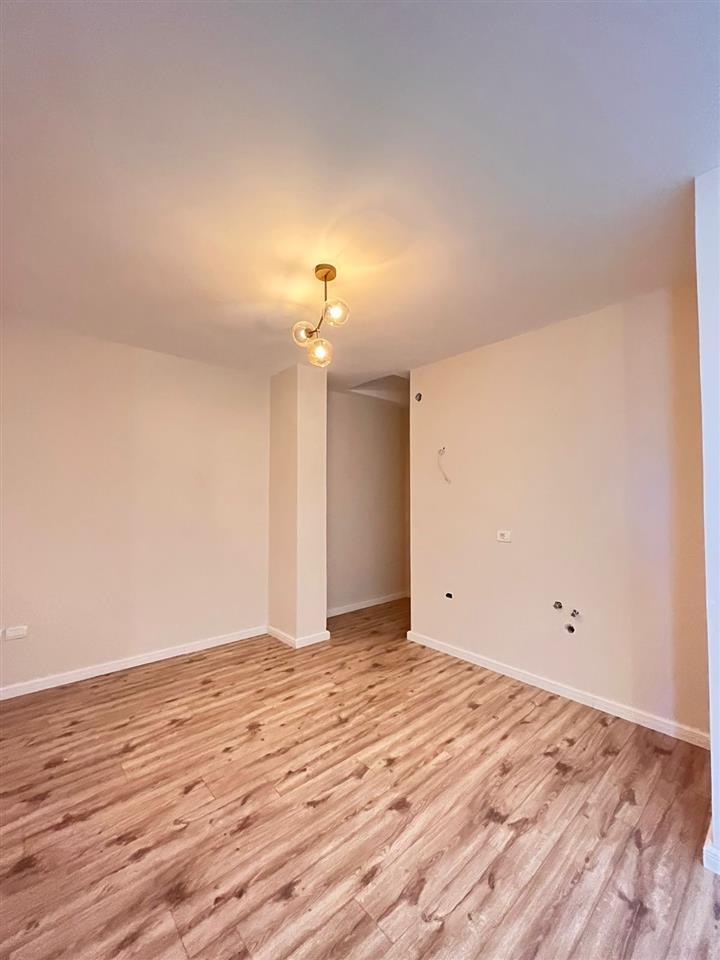 Shitet ap 1+1 ne Iliria