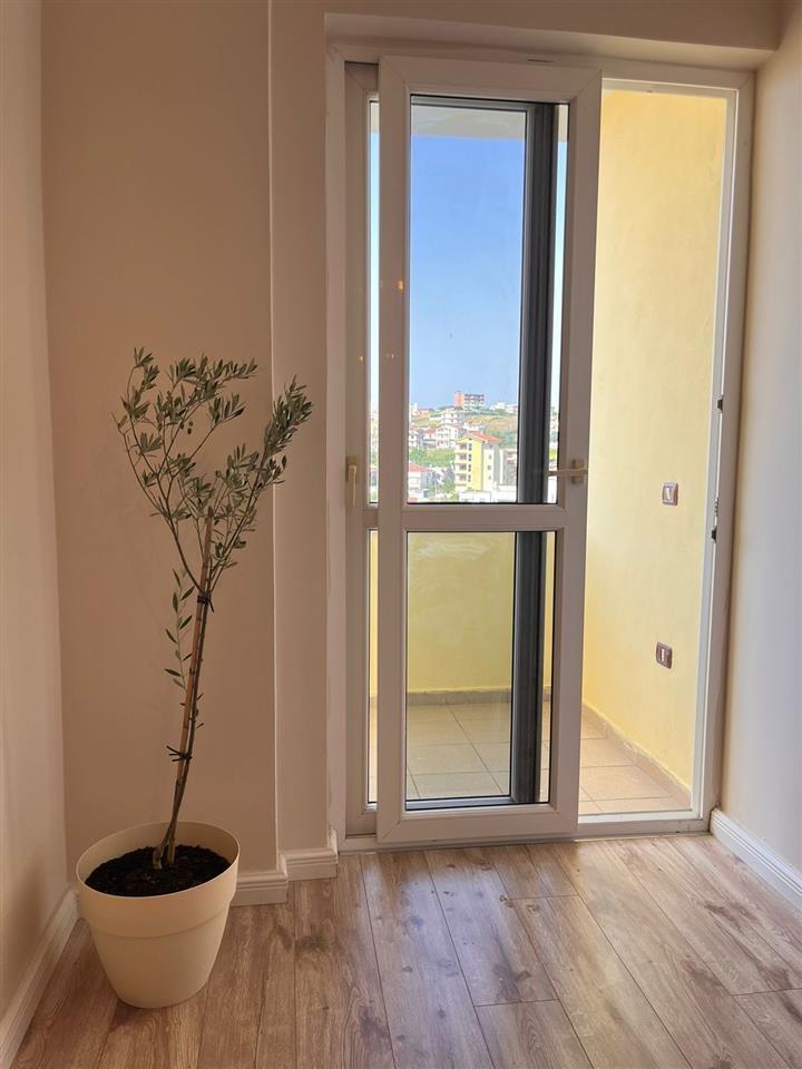 Shitet ap 1+1 ne Iliria