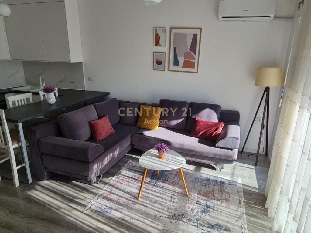 JEPET ME QIRA APARTAMENT 2+1 TE KOMPLEKSI MAGNET!