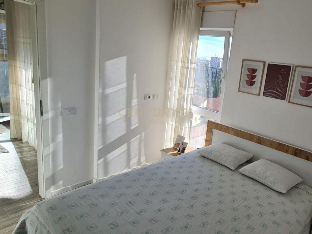 JEPET ME QIRA APARTAMENT 2+1 TE KOMPLEKSI MAGNET!