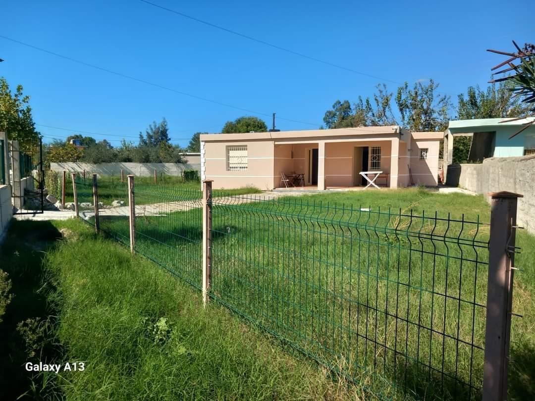 Shtepi private me oborr te plazhi I vjeter/Qera vjetore