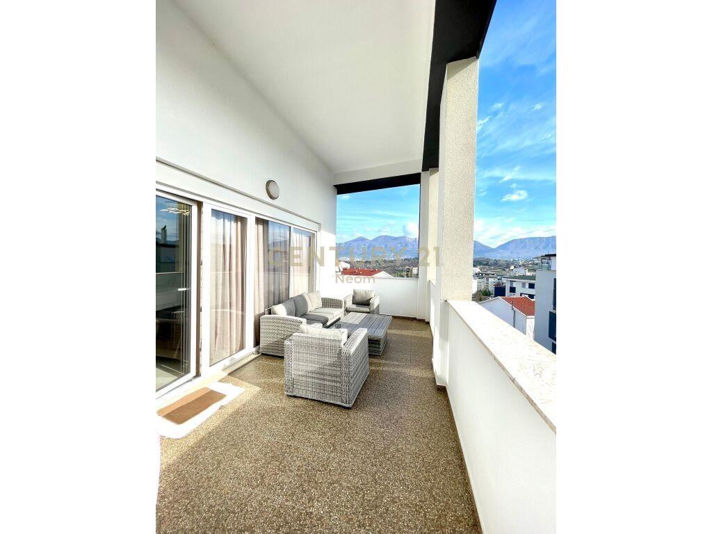 LIQENI I THATE , APARTAMENT 3+1+2 PER QIRA