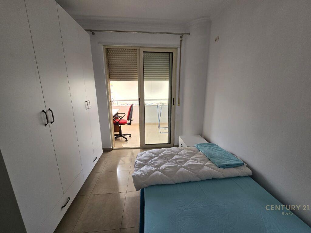 Jepet me qira apartament 3+1 Don Bosko, Banka Credins!