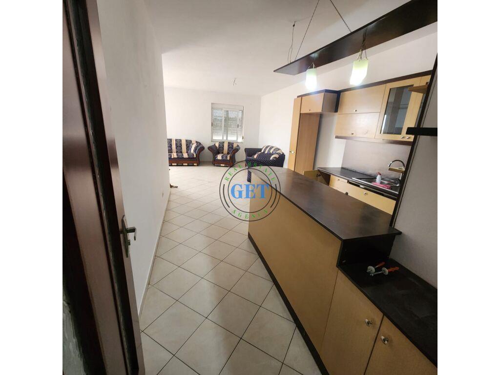 Qira, Apartament 2+1, Spitali, Durres