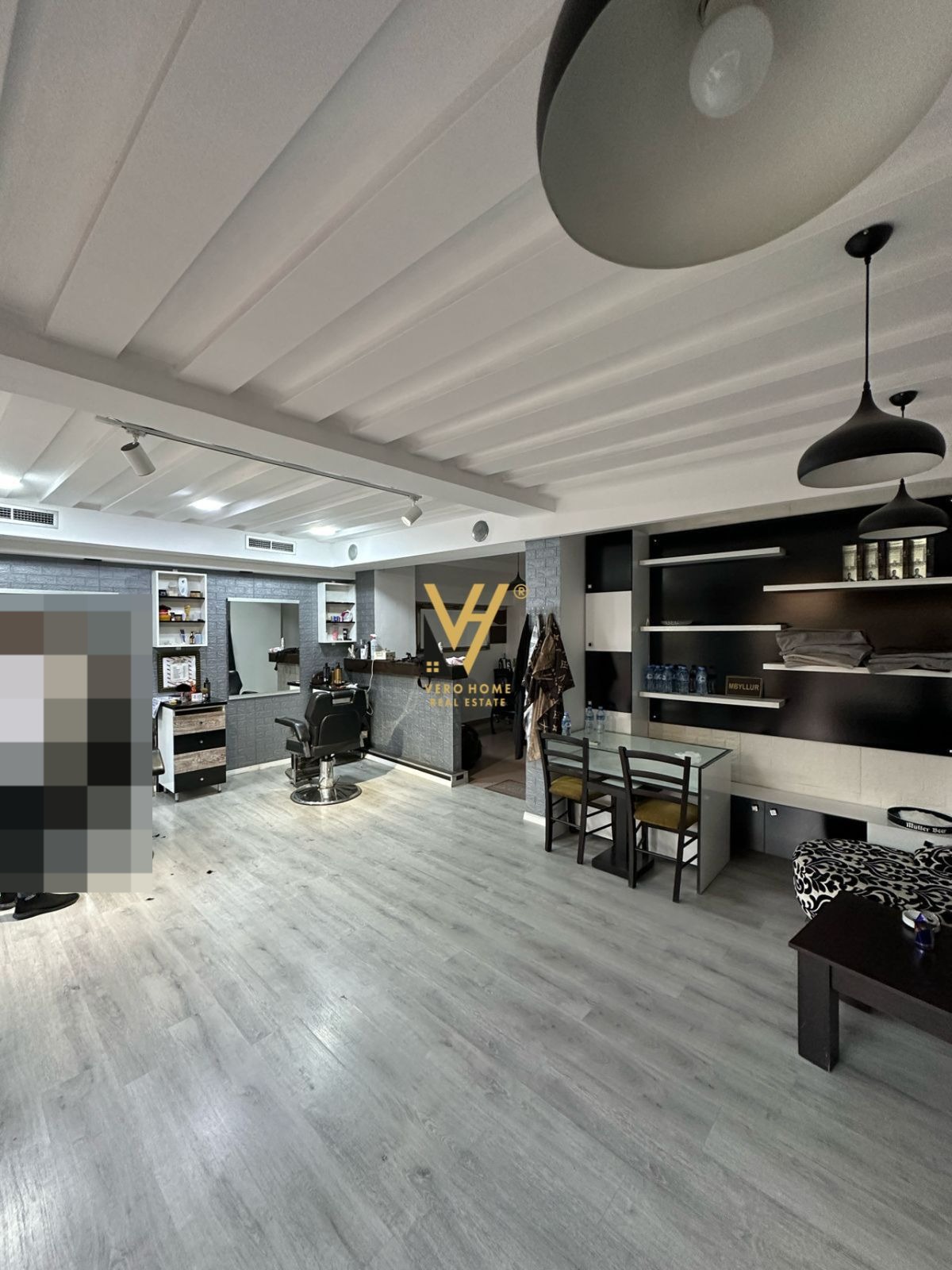 SHITET DYQAN 60 M2 TE MYSLYM SHYRI 210.000 EURO