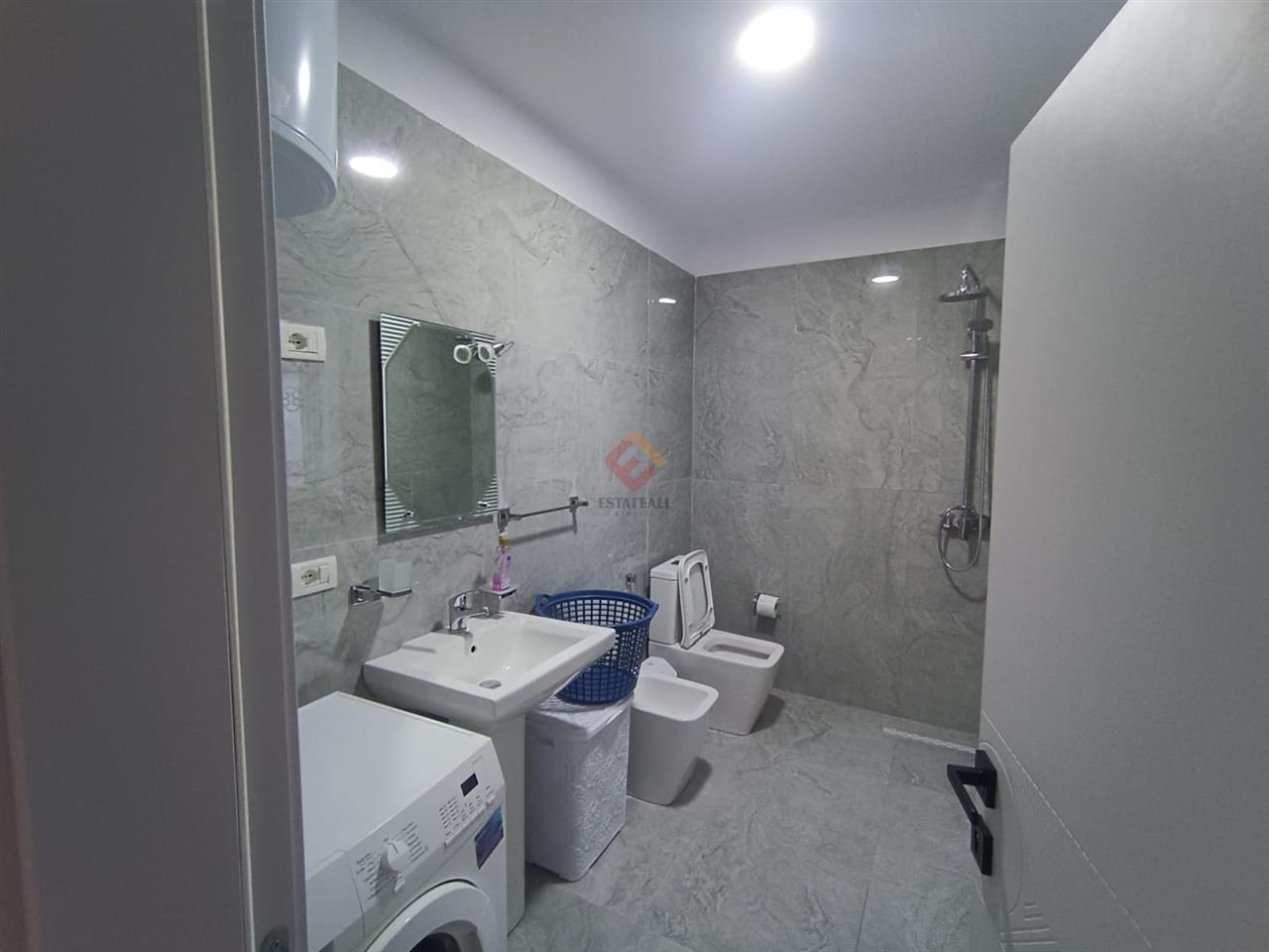 Appartamento arredato 2+1 vicino al mare