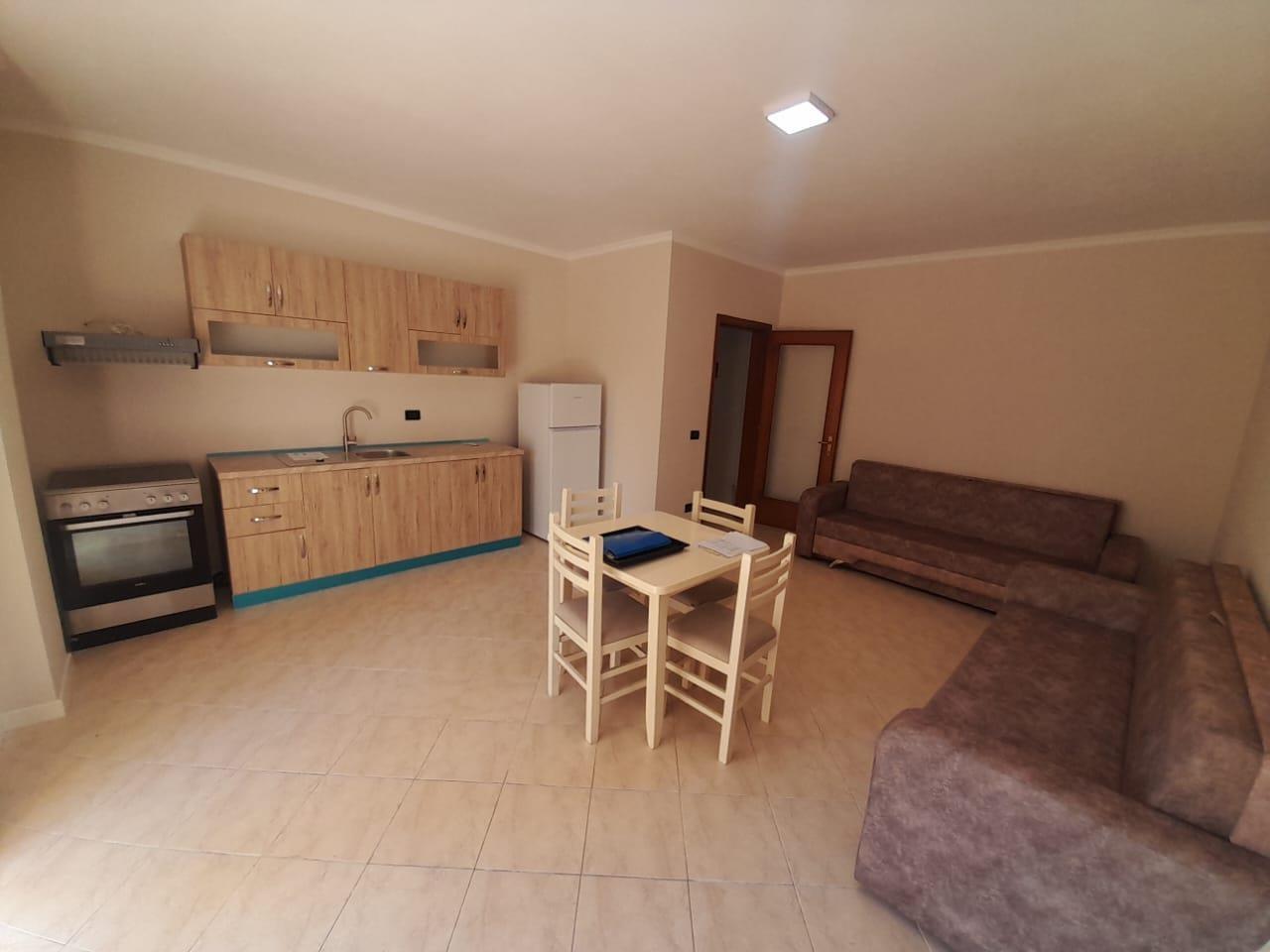 JEPET ME QIRA APARTAMENT 1+1 PRANE TATIMEVE DURRES!